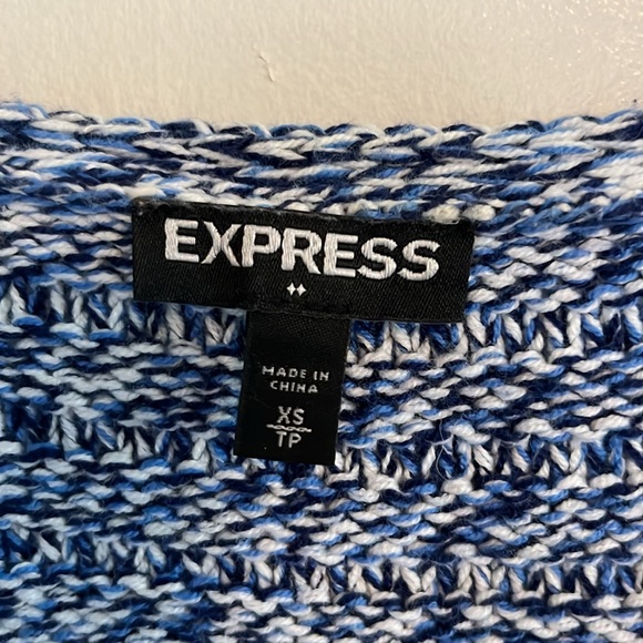 Express Short Sleeve V-Neck Marled Cable Tunic Sweater - Picture 7 of 9